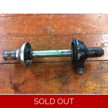 1974-75 Kawasaki S3 Mach II Front Axle with Speedometer Drive Gear 41078-004 41068-038